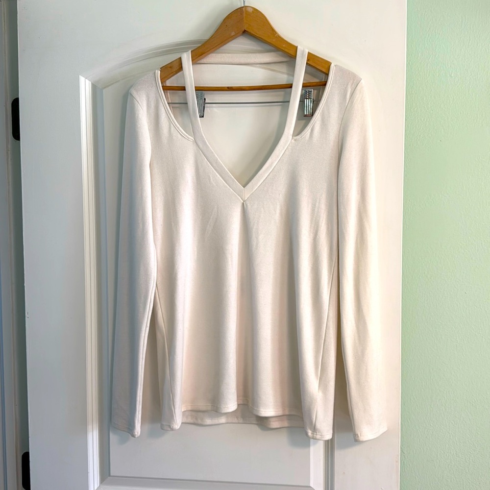 TOBI BACKLESS SHIRT!